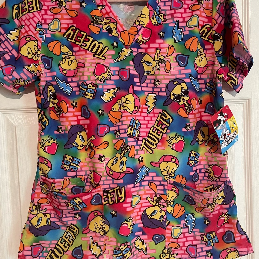 Looney Tunes Tweety Bird Scrub Top